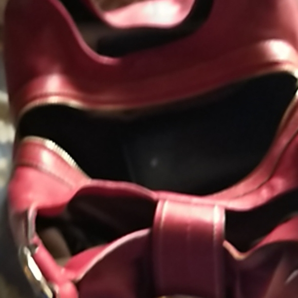 Authentic Coach bag - Picture 2 of 4